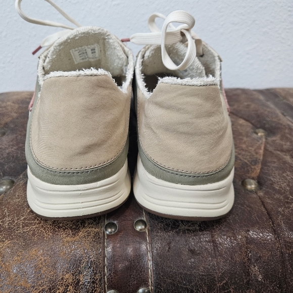 Sold - Picture 5 of 6